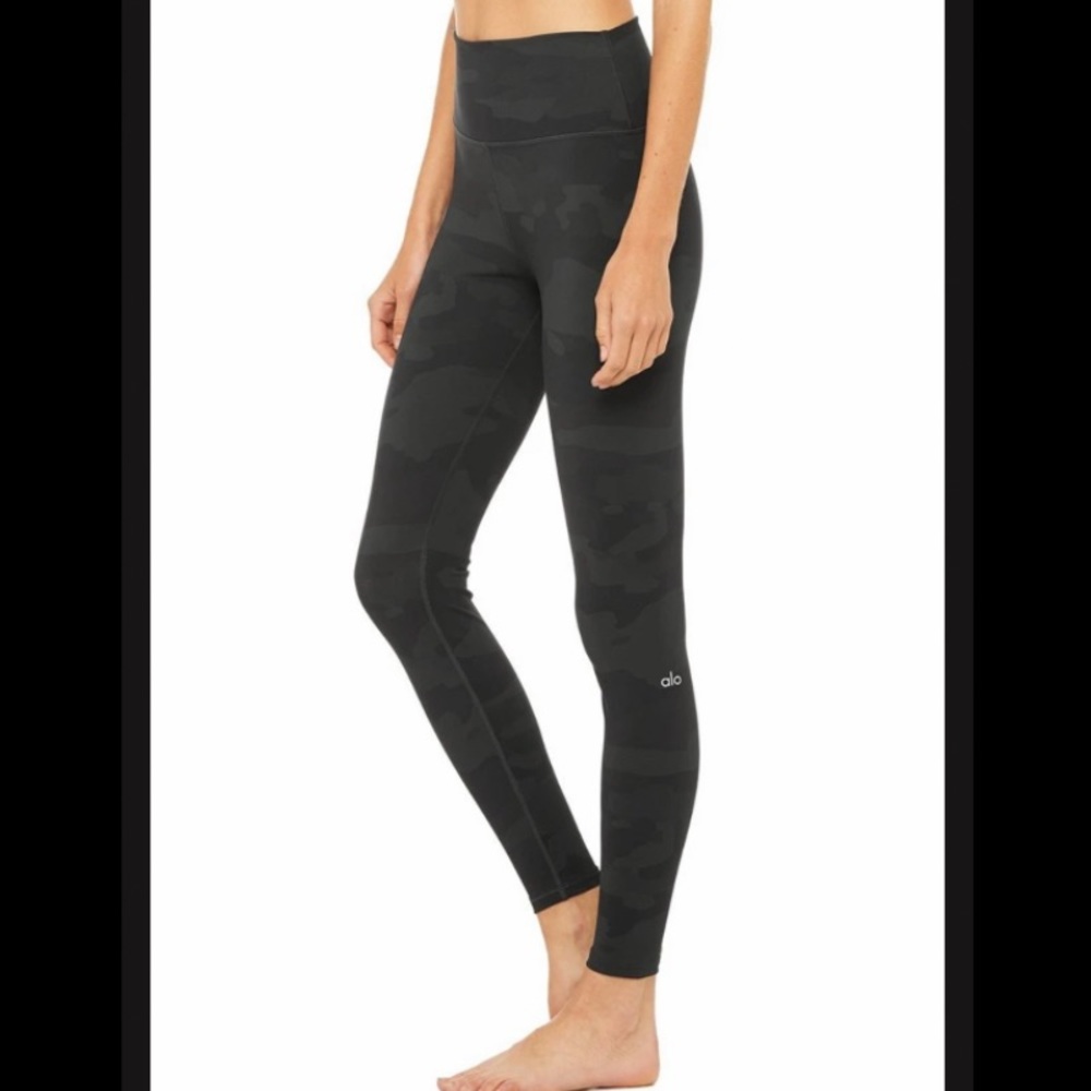 ALO leggings